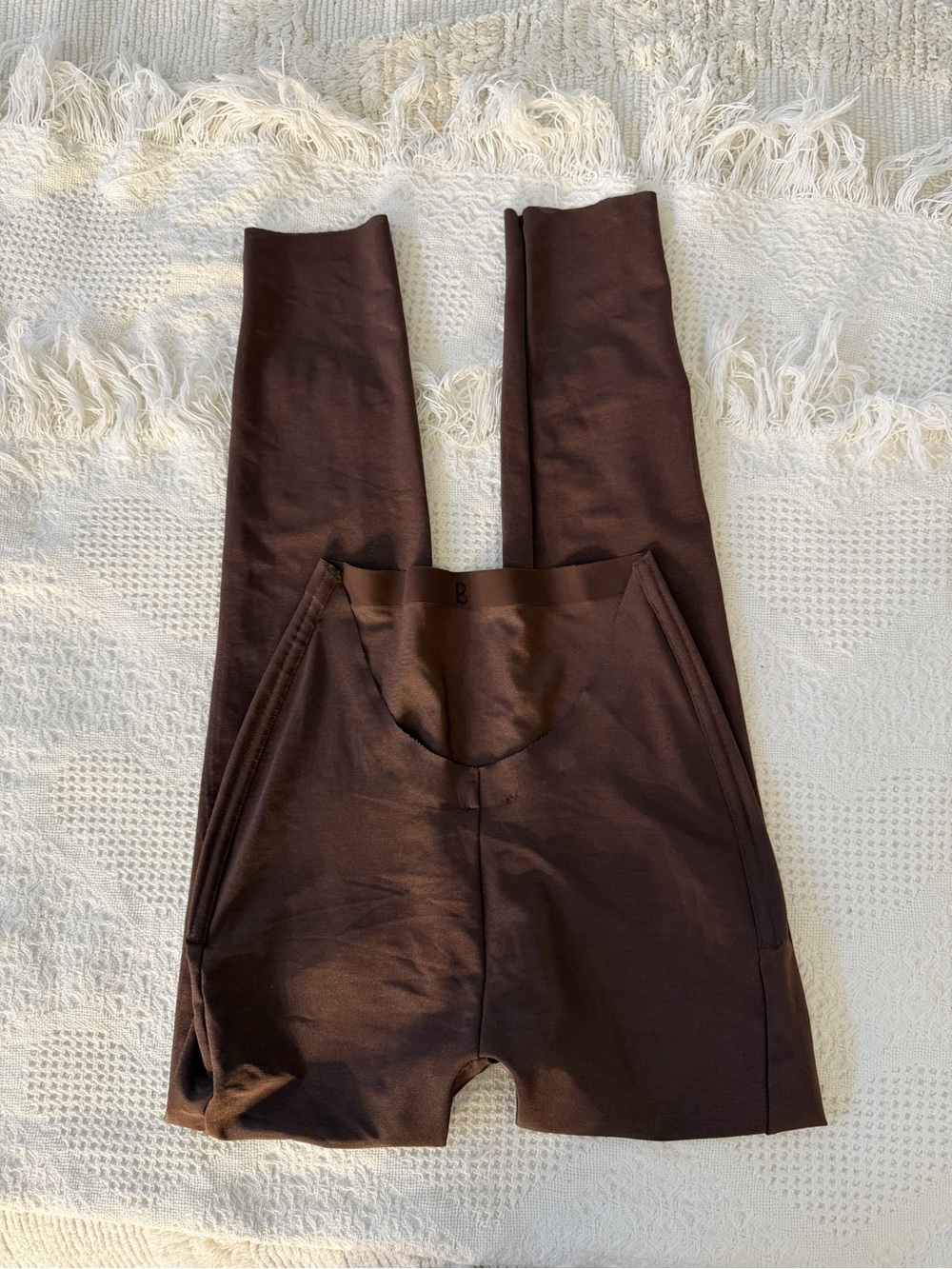 SKIMS cocoa sculpt shapewear low back Leggings